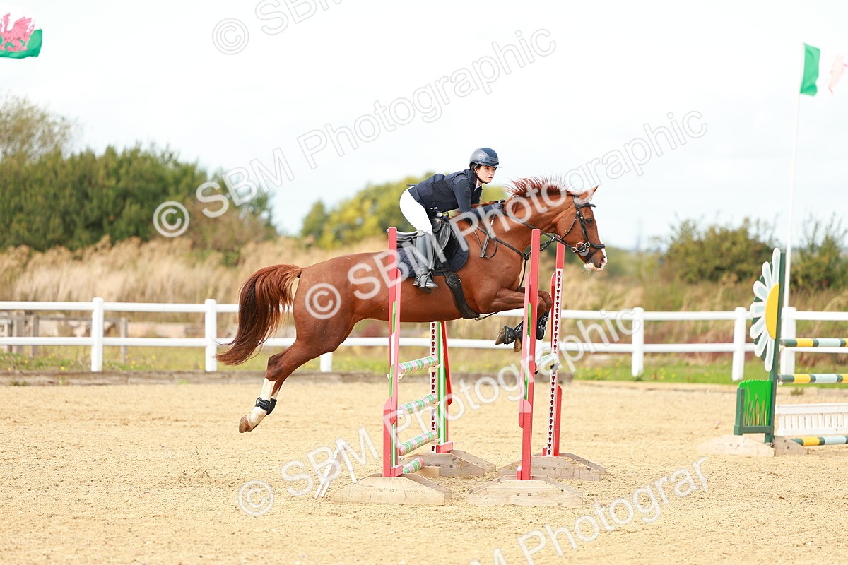 SBM_001726 - Class 4 - Senior Newcomers - 1.10m