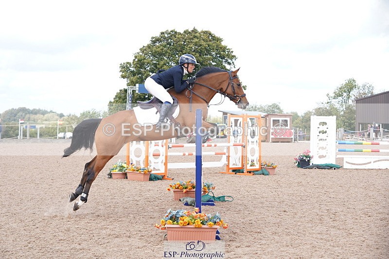 241005A-115514-04642 - SAT Cls 9 Snr Discovery &1m Open