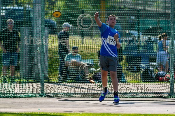 West25Sat-928703 - Field Male