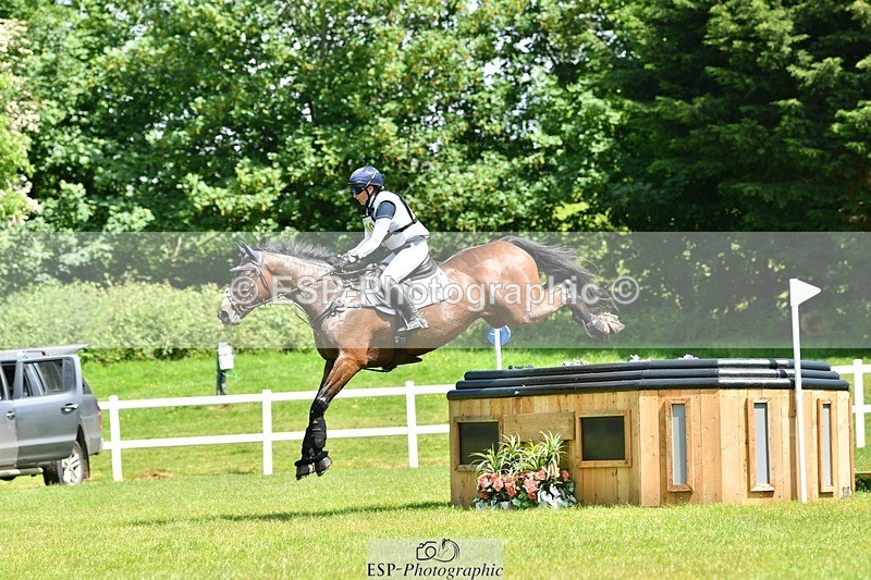 230528-120444-16919 - 419-OUTBACK_II-Laura_Collett-XC