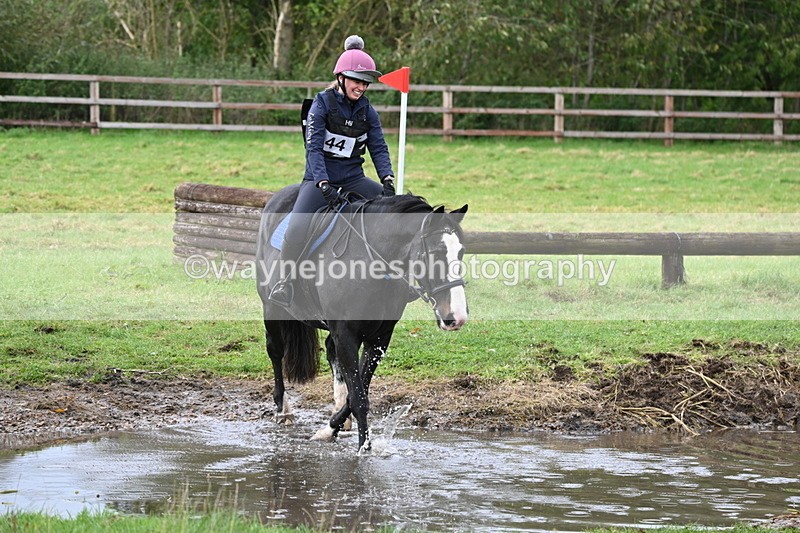 WJ6_4080 - Time at Photographer 11:48 to 11:56