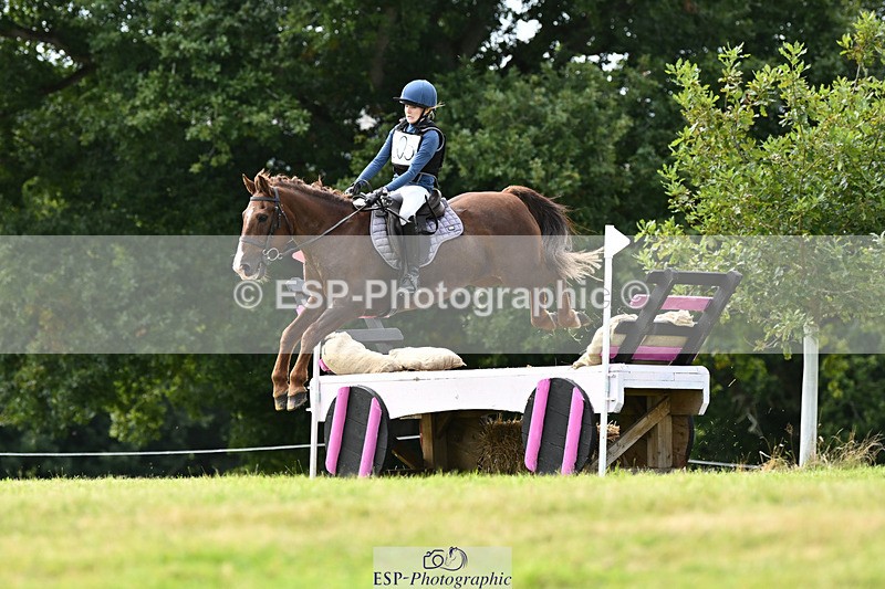 240825X-140549-34910 - 80cm XC 14.30 to 15.30