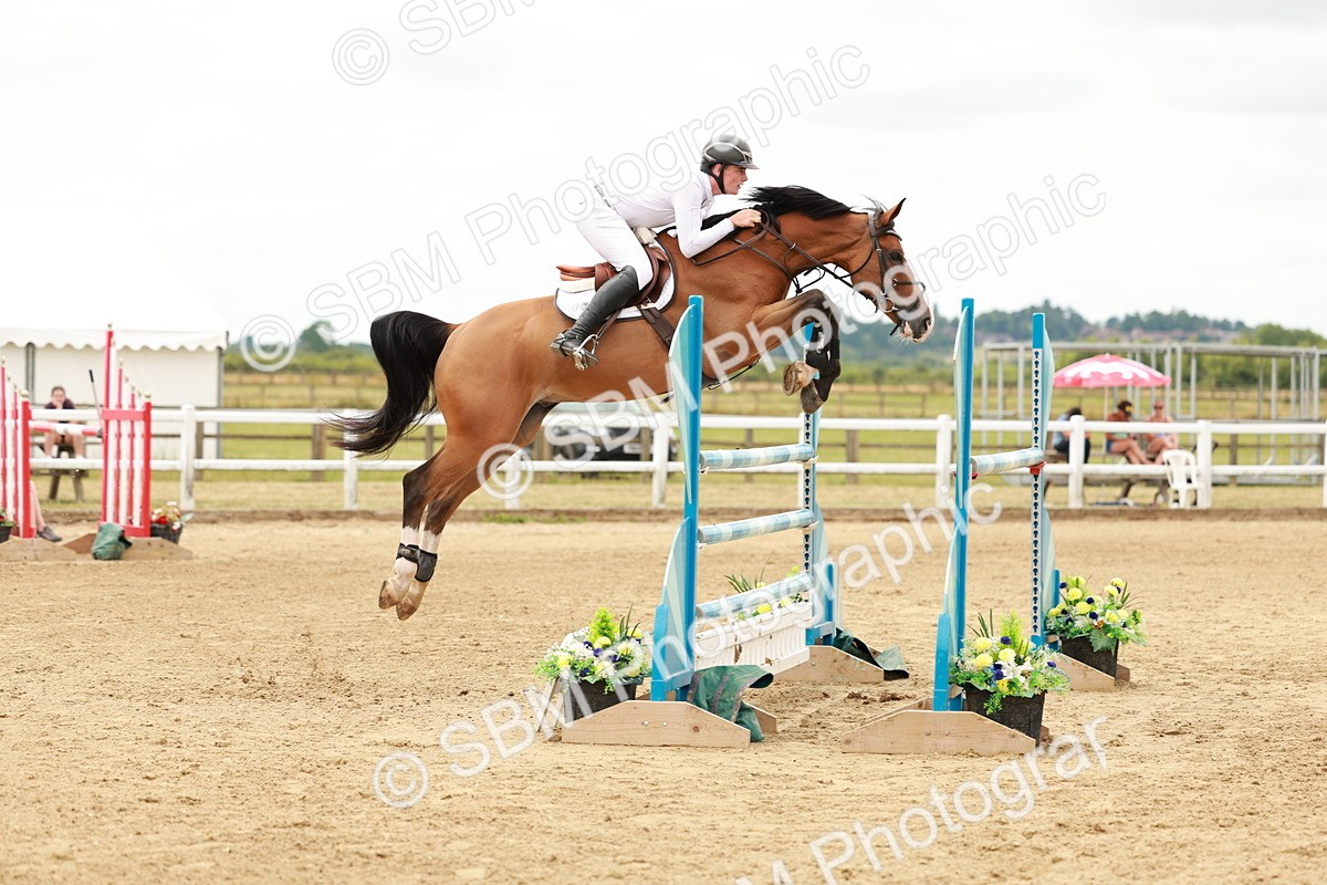 SBM_018183 - Class 21 - Senior Newcomers Championship 2d Rd