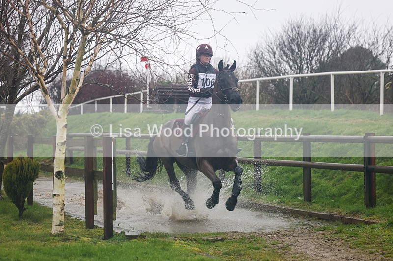 3E7A8054 - Class 4: 100cm