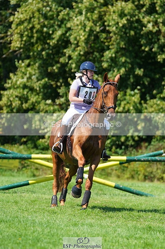 240811A-134600-04054 - 208-