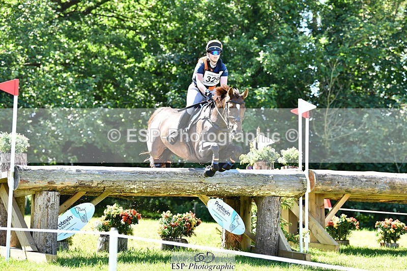 260530A-112605-13084 - C-329-Georgie.Williams