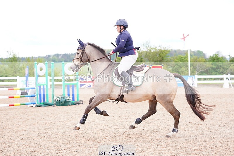 240506A-153826-09928 - Cls 21 Club 80cm