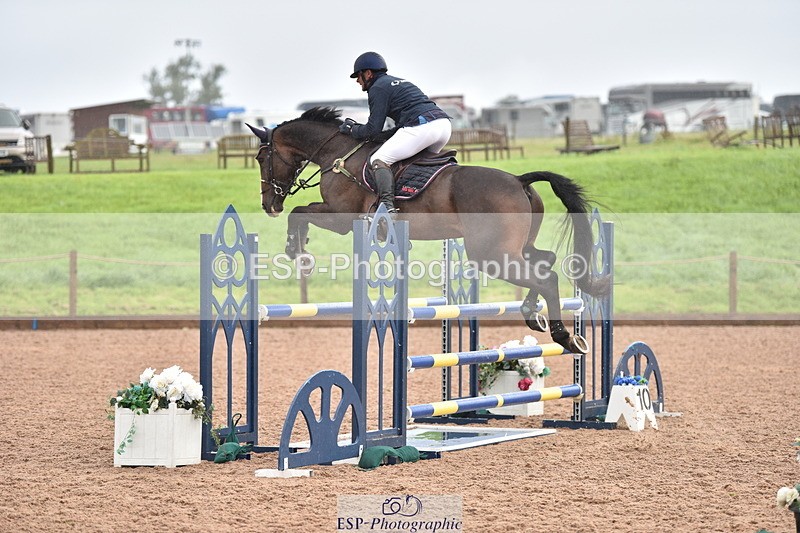 230812A-090414-07786 - Cls 31 Snr Newcomers