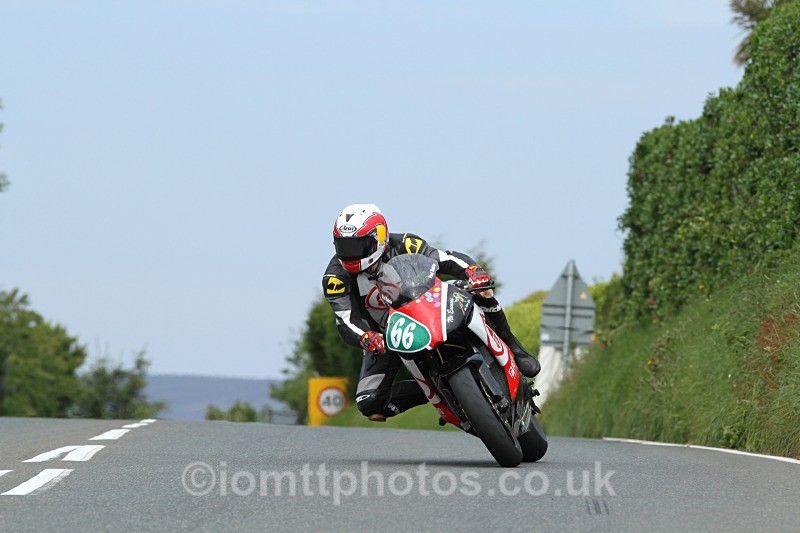 Paul Baleta - Bennetts.co.uk Lightweight TT