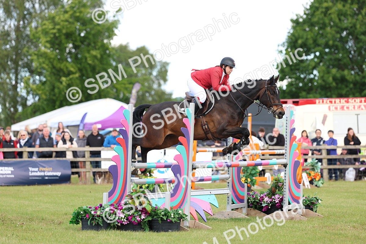 SBM_13465 - Class 206 - Senior Newcomers - 1.10m Open