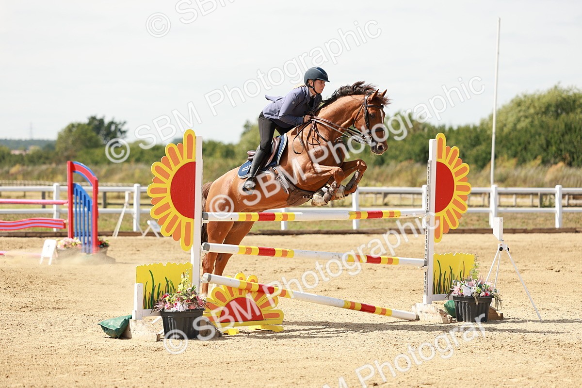 SBM_007963 - Class 4 - Senior Foxhunter - 1.20m Open