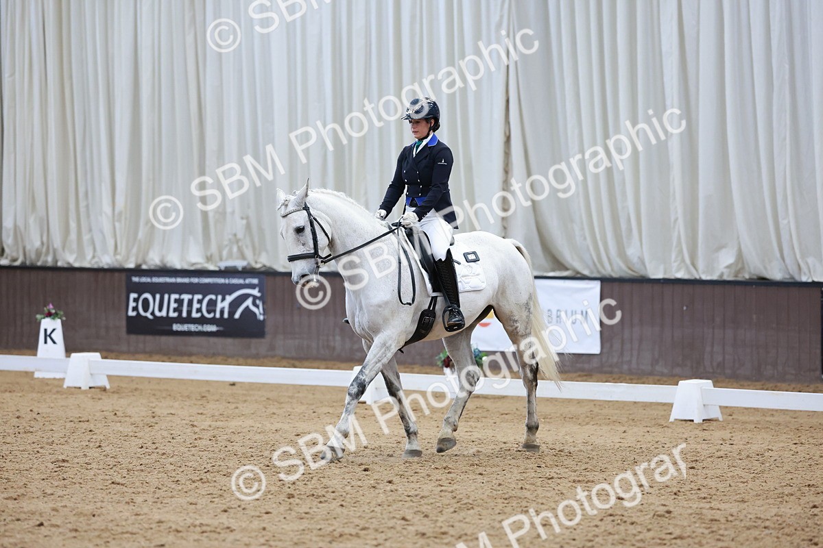 SBM_009875 - Class 6b - Novice 6 - 12.40-13.43