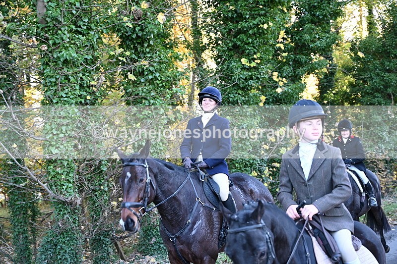 WJ6_9725 - Walk Home