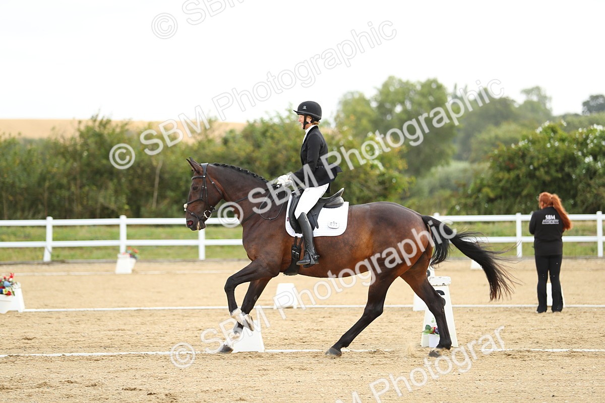 SBM_015062 - Class 13 - Novice 23 - 8,30-9.33