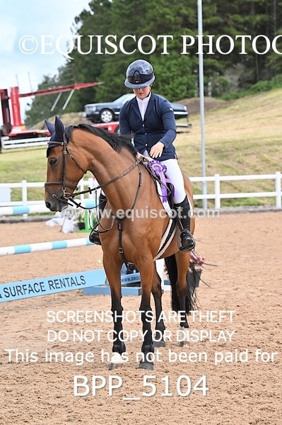 BPP_5104 - CLASS 7 THURS Redpost Equestrian Senior Foxhunter/1.20m Open