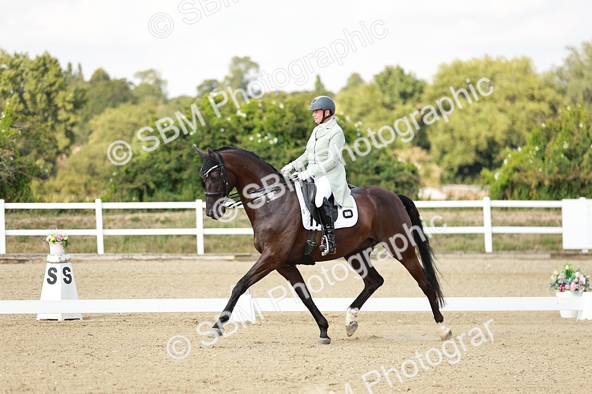 SBM_004623 - Class 10 - FEI Inter 1 Silver