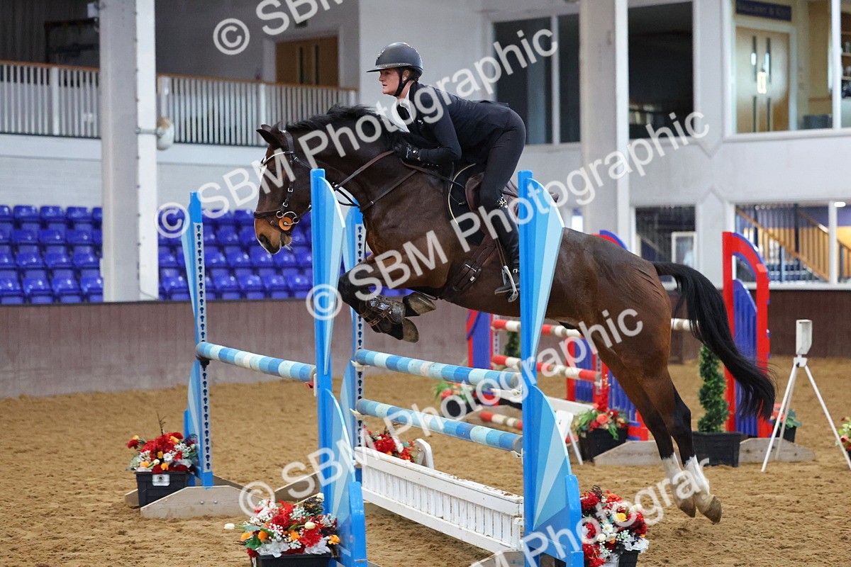 SBM_006702 - Class 26 - Senior Newcomers 1.10m