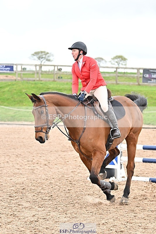 250414-104738-00241 - 80cm Round 1