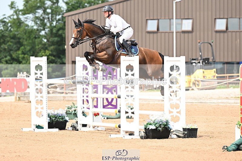 240801A-133921-01805 - Cls 4 Chard 7 Yr Old Championships