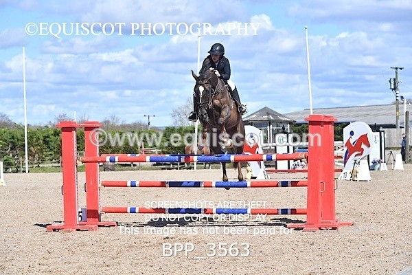 BPP_3563 - CLASS 7 Senior Foxhunter/ 1.20m Open