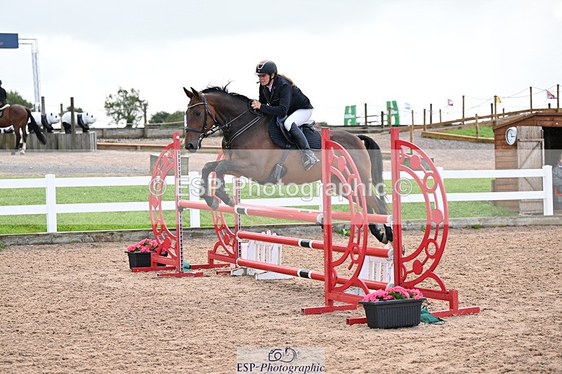 240912A-111840-01149 - Cls 9 Snr Discovery and 1m Open