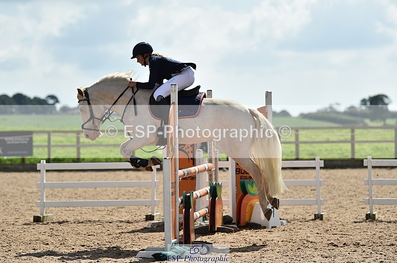 230902A-140234-01579 - Cls 3B Pony Medium 90cm