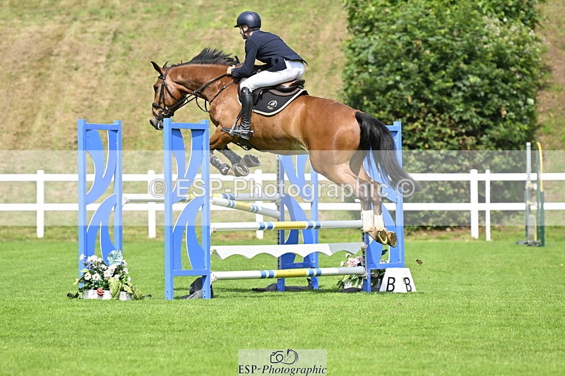 250613A-103408-00493 - Cls 1 Snr Newcomers and 1.10m Open