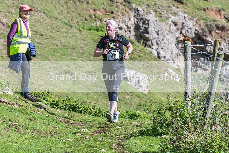 Ilam-1086 - Ilam Three Peaks Fell Race (Limestone Series) Sunday 28th September 2025