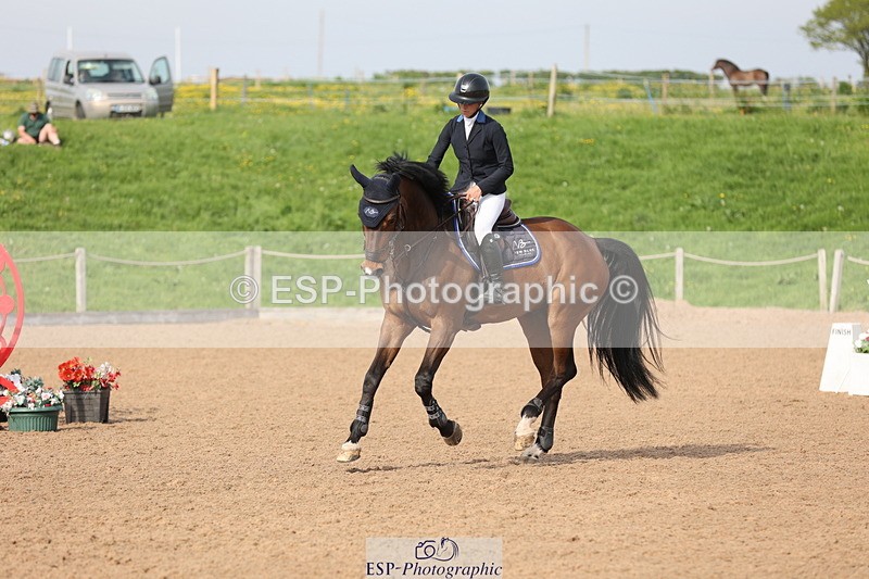 240511A-171507-15279 - Cls 38 National 1.40m Open