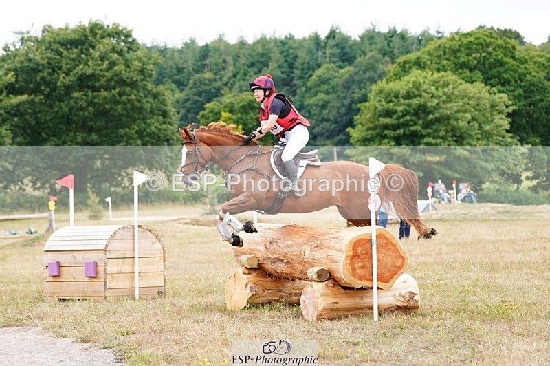 250803A-105406-10387 - L-506-Caroline.Dyer-CURRAGHGRAIGUE.QUEBEC