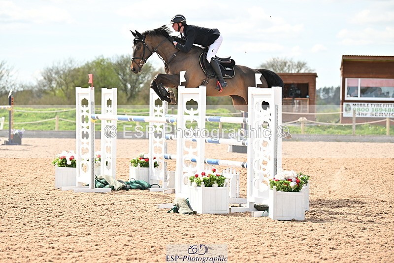 240418A-145045-04556 - Cls 9, 2 Star Big Tour 1.40m