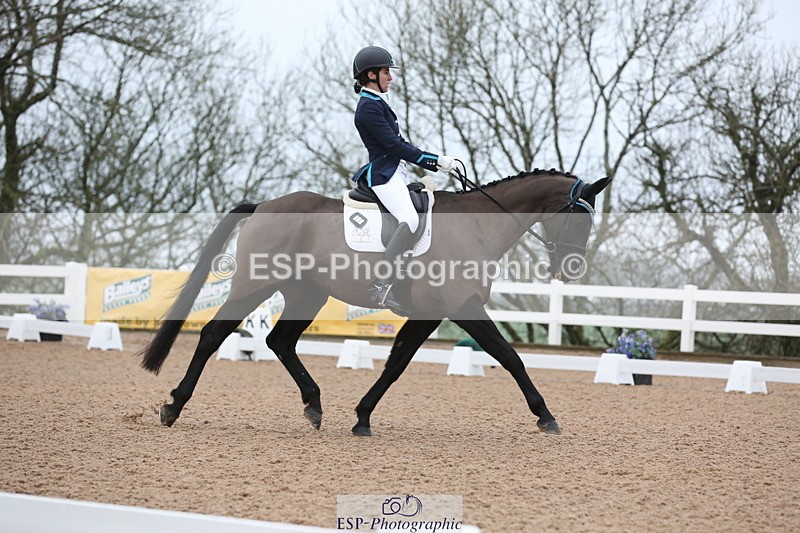 240217A-085539-00117 - 231-Alys.Matravers-DARGASONS.MOON.SHADOW