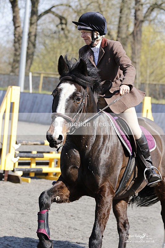 _EST1038 - Bourne Valley Riding Club Winter Showjumping 27/03/22