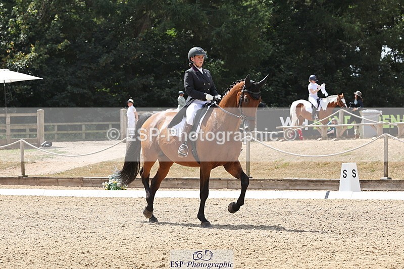 250809A-133206-03551 - 041-Laura.GreenIreldo.L