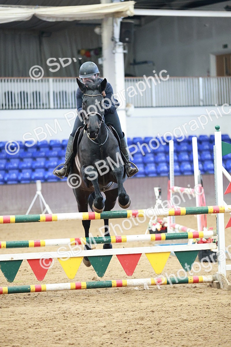 SBM_000584 - Class 4 - Senior Newcomers - 1.10m