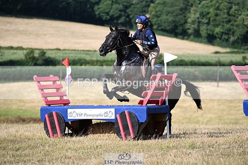 250803A-173018-18447 - S-858-Sue.Le.Moucheux-DUNGARVAN.FLYER