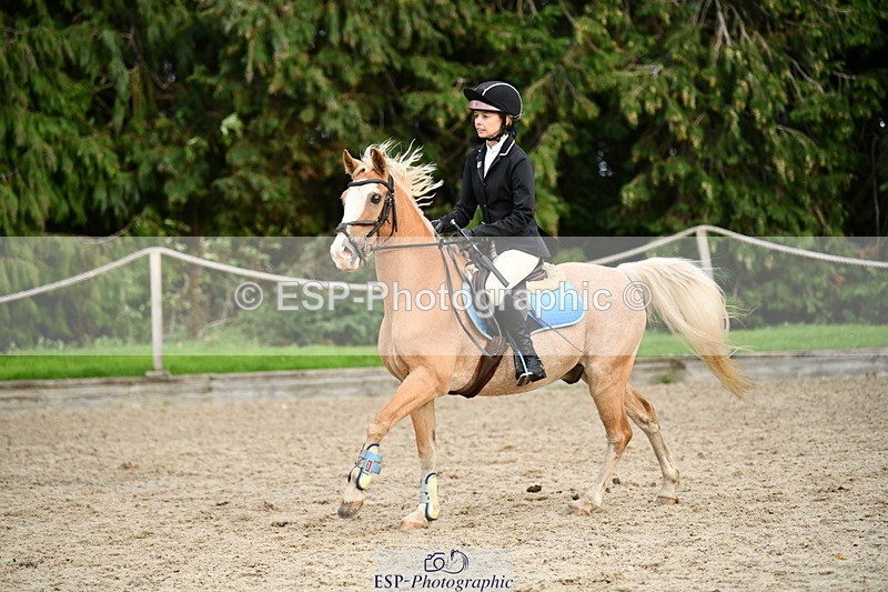 251004A-165638-02305 - Classes 10 & 11 80cm