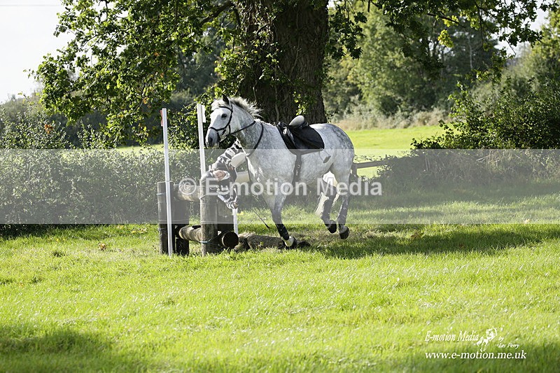  WWHT 171021 3279 - Intermediate (0.90m)  17/10/21