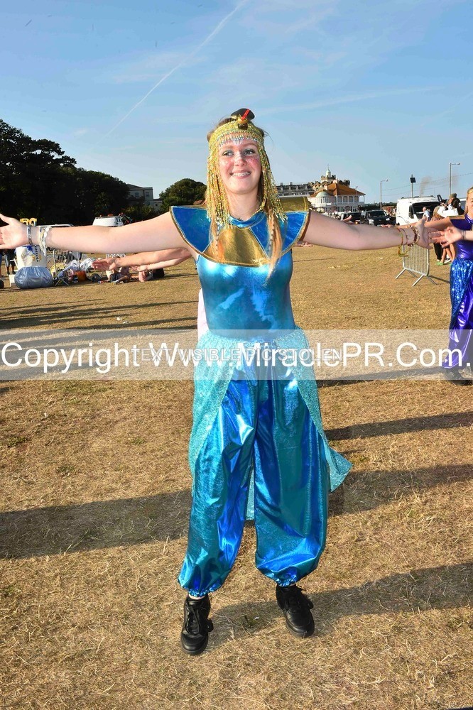 SH4_3333 - Carnival Procession.