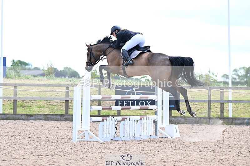 240608A-143201-02767 - Cls 5 Snr Foxhunter and 1.20m Open