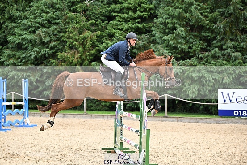 240817-124251-01301 - 04 Snr 1.05m