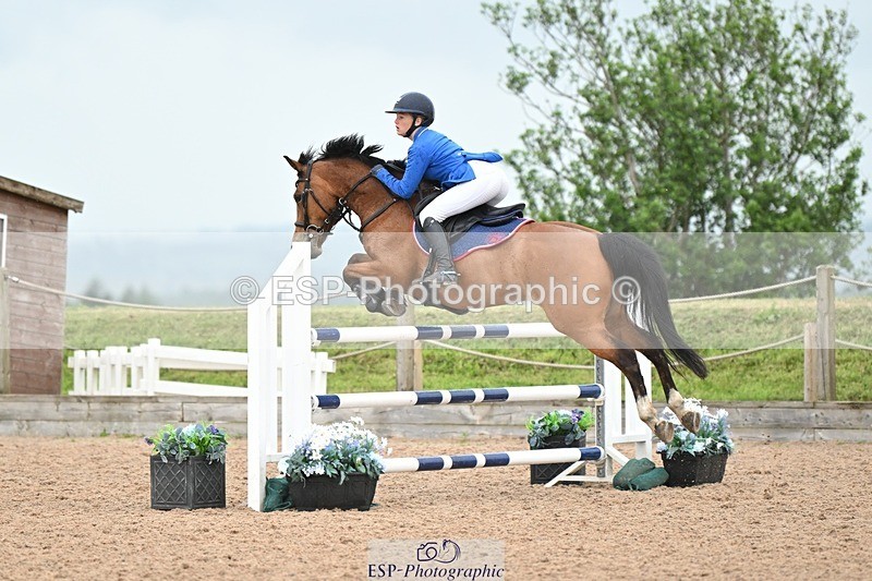 250607-125846-01117 - Cls 13 Pony Foxhunter and 1.10m