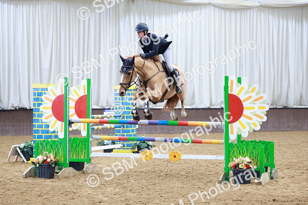 SBM_003776 - Class 11 - Senior Newcomers/ 1.10m Open