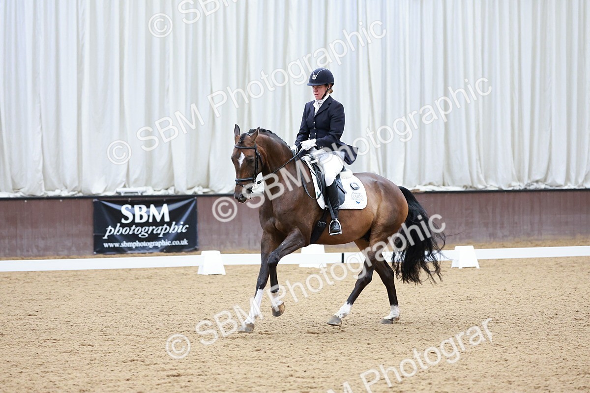 SBM_005961 - Class 3 - Medium 6 - 14.40-15.52