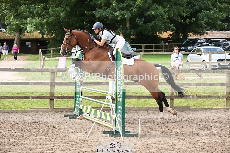 240803-094927-00187 - 005-Laura_Keam-DIAMOND_CRUISE_ON