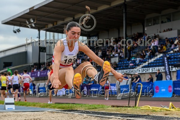 Sen25SUN-916397 - Field Female Set One