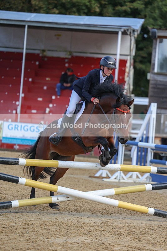 3E7A8239 - Class 4: Pony British Novice/80cm Open