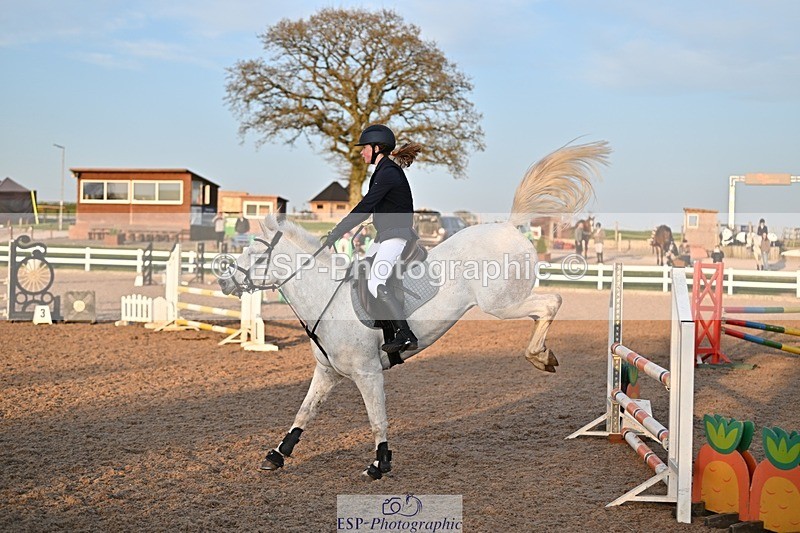 250408-191538-01245 - 90cm