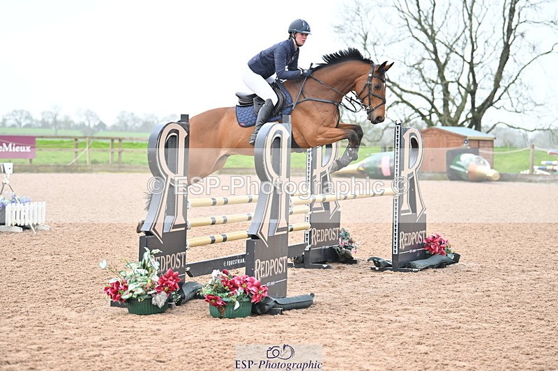 240405A-090817-00318 - Cls 1 Snr 1.05m & 1.10m