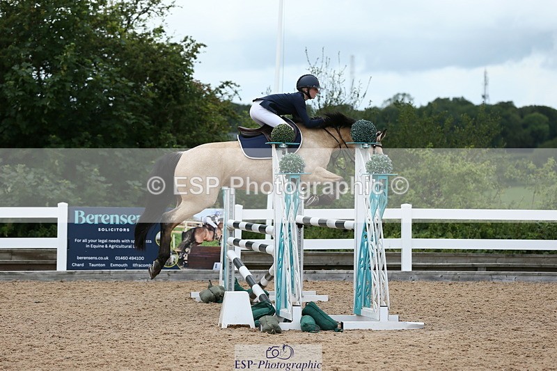 230716A-144319-04006 - Class 25a Pony Fox & 1.10 Open